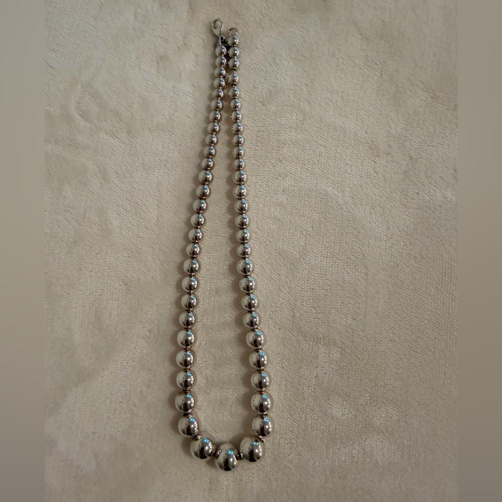 Tiffany & Co Sterling Silver 16” Graduated Bead Ball Necklace w/ Box & Pouch - Picture 3 of 13